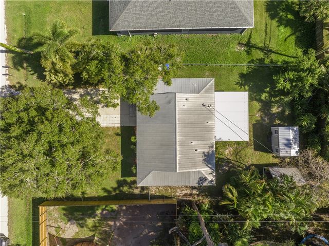 6475 5th Street, Vero Beach, FL 32968