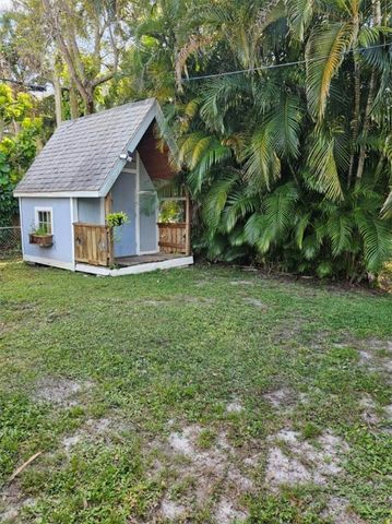 6475 5th Street, Vero Beach, FL 32968