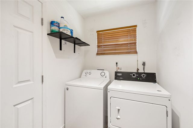 6475 5th Street, Vero Beach, FL 32968