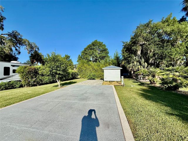 3054 NE 101ST TERRACE 127, Silver Springs, FL 34488