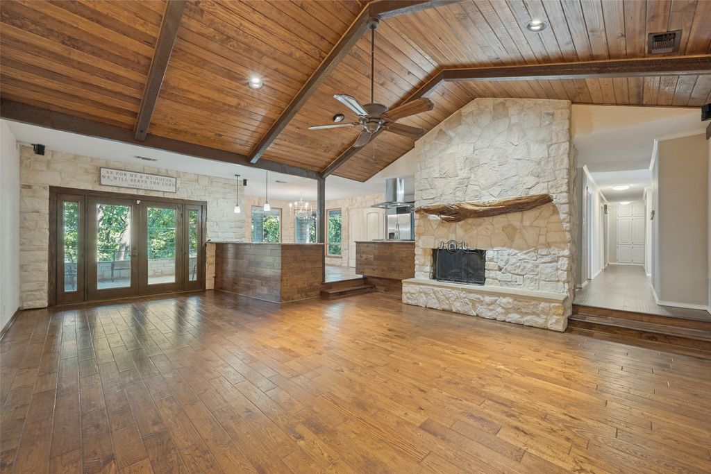 2821 Buffalo Court, Arlington, TX 76013 — photo 2
