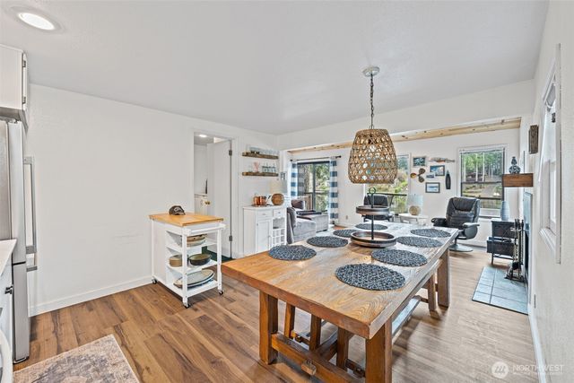 5530 E Mason Lake Drive W, Grapeview, WA 98546