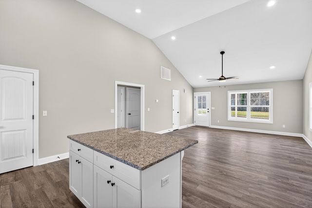 210 Gaffney Avenue, Gaffney, SC 29341