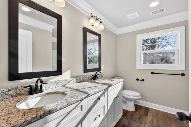 210 Gaffney Avenue, Gaffney, SC 29341