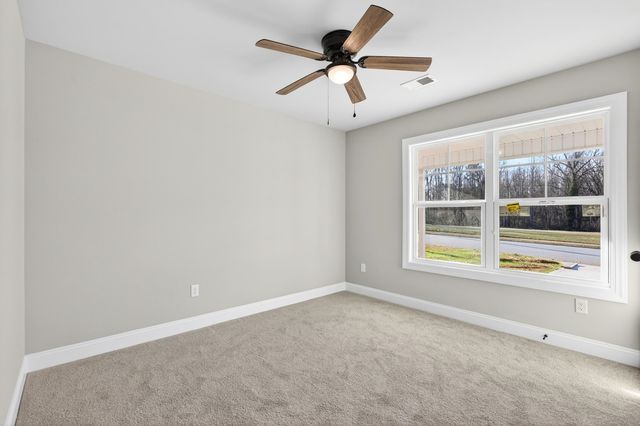 210 Gaffney Avenue, Gaffney, SC 29341