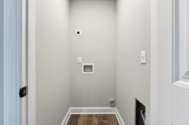 210 Gaffney Avenue, Gaffney, SC 29341