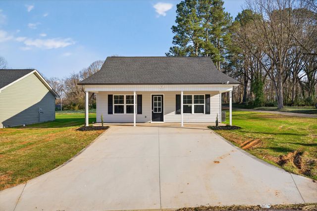 210 Gaffney Avenue, Gaffney, SC 29341