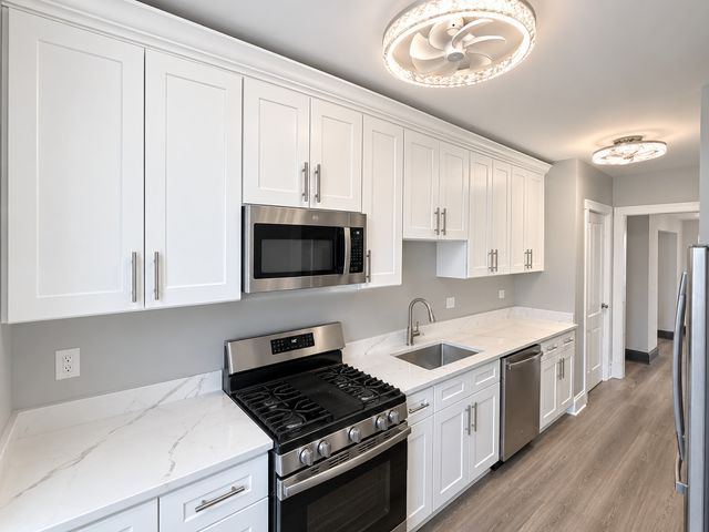 6362 S Greenwood Avenue 3, Chicago, IL 60637