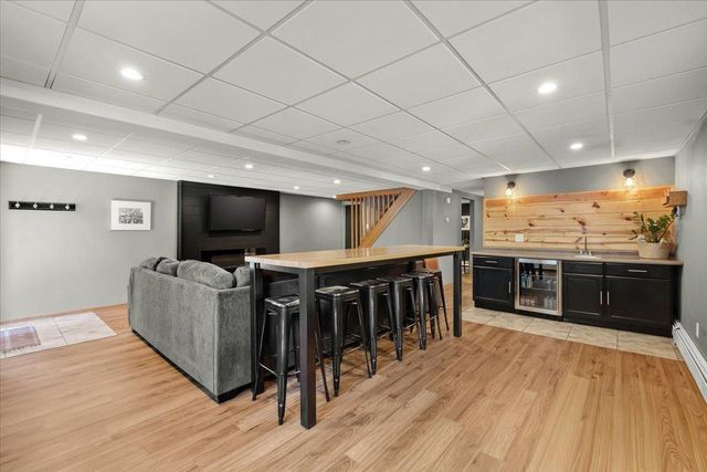 4764 Cumberland Road, Mound, MN 55364