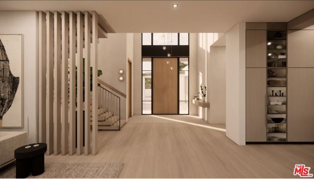 590 N Tigertail Road, Los Angeles, CA 90049