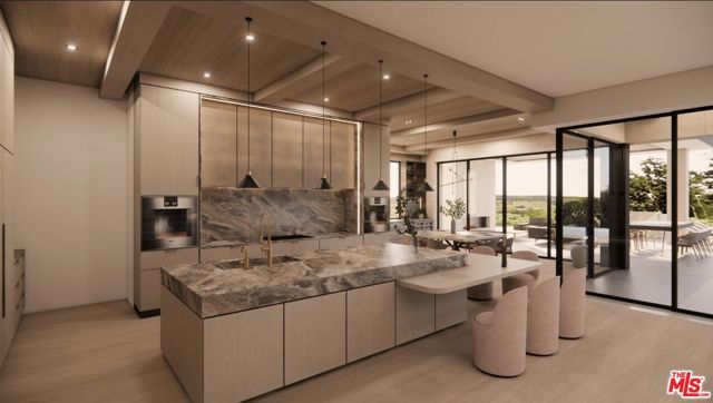 590 N Tigertail Road, Los Angeles, CA 90049