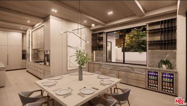 590 N Tigertail Road, Los Angeles, CA 90049