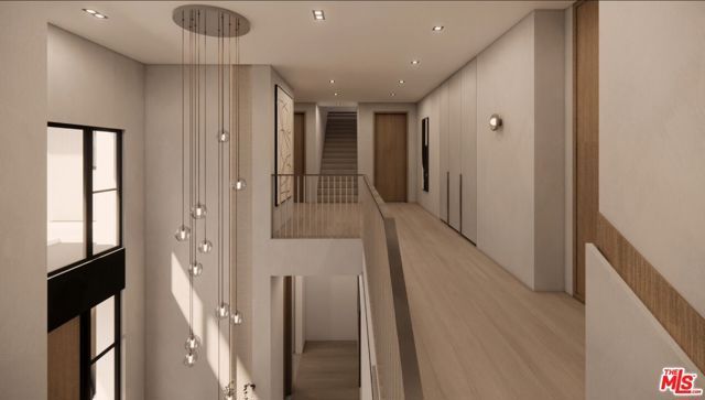 590 N Tigertail Road, Los Angeles, CA 90049