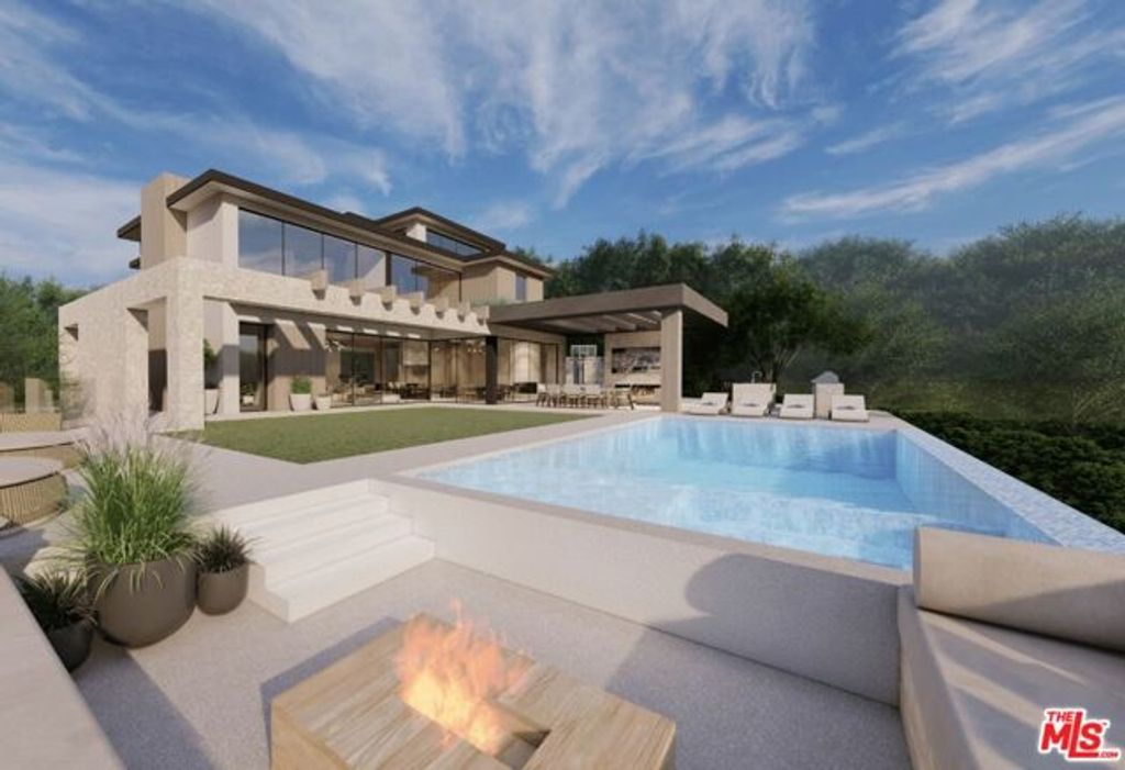 590 N Tigertail Road, Los Angeles, CA 90049