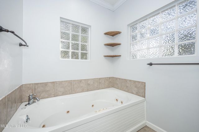 2808 Hickory Lane, Ocean Springs, MS 39564