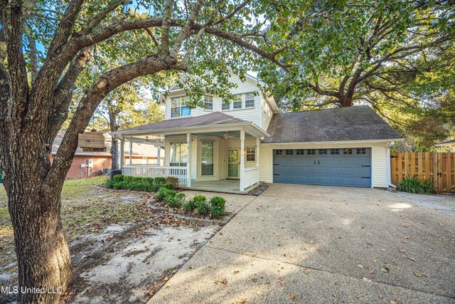 2808 Hickory Lane, Ocean Springs, MS 39564