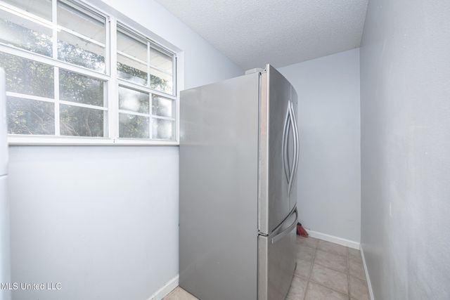 2808 Hickory Lane, Ocean Springs, MS 39564