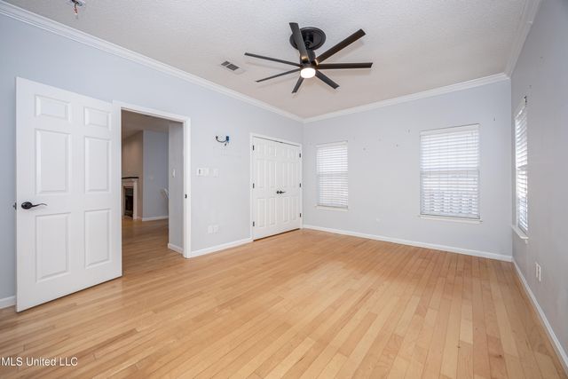 2808 Hickory Lane, Ocean Springs, MS 39564