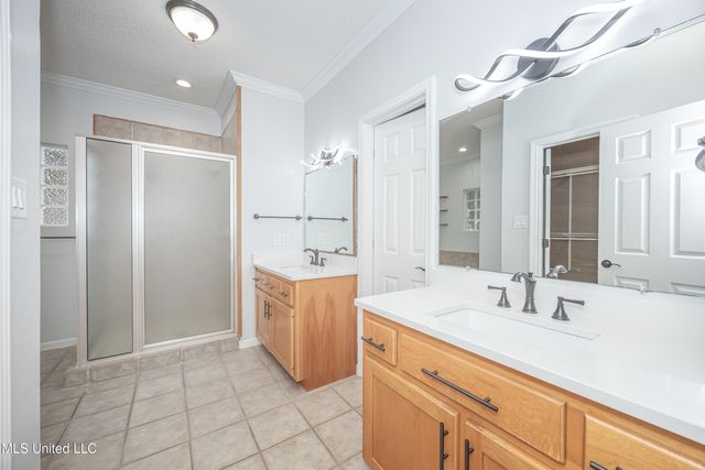 2808 Hickory Lane, Ocean Springs, MS 39564