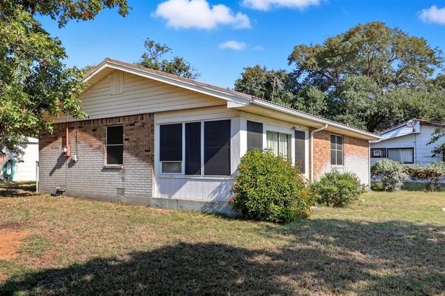 601 Lakeshore LOOP, Tow, TX 78672