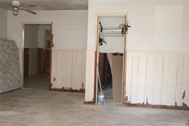 8437 Carolwood Drive, Houston, TX 77028