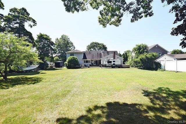 587 Johnson Avenue, Ronkonkoma, NY 11779
