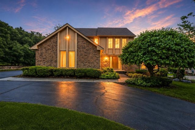 33801 York Ridge Street, Farmington Hills, MI 48331