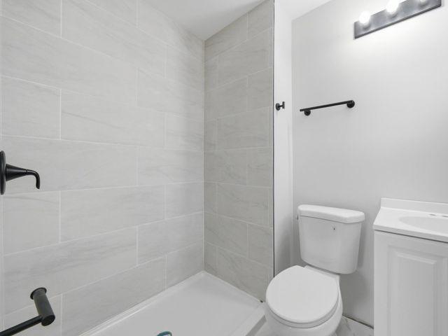 114 W 126th Place, Chicago, IL 60628