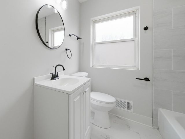 114 W 126th Place, Chicago, IL 60628