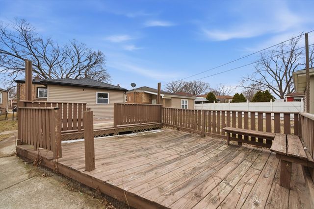 114 W 126th Place, Chicago, IL 60628