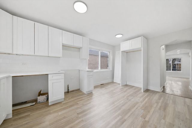 114 W 126th Place, Chicago, IL 60628