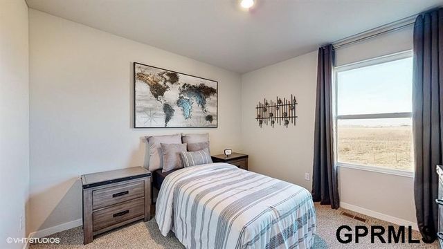 10618 Bearcreek Drive, Papillion, NE 68046