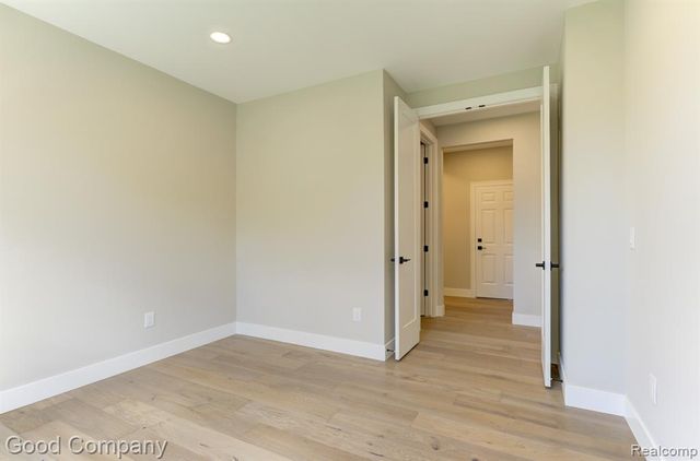 808 Irving Avenue, Royal Oak, MI 48067
