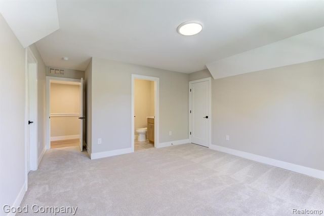 808 Irving Avenue, Royal Oak, MI 48067