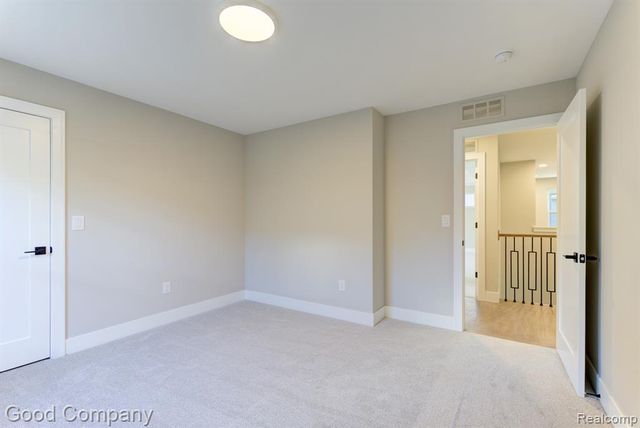 808 Irving Avenue, Royal Oak, MI 48067