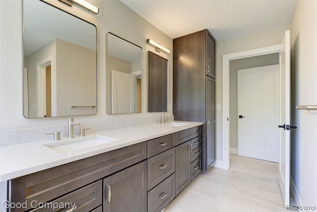 808 Irving Avenue, Royal Oak, MI 48067