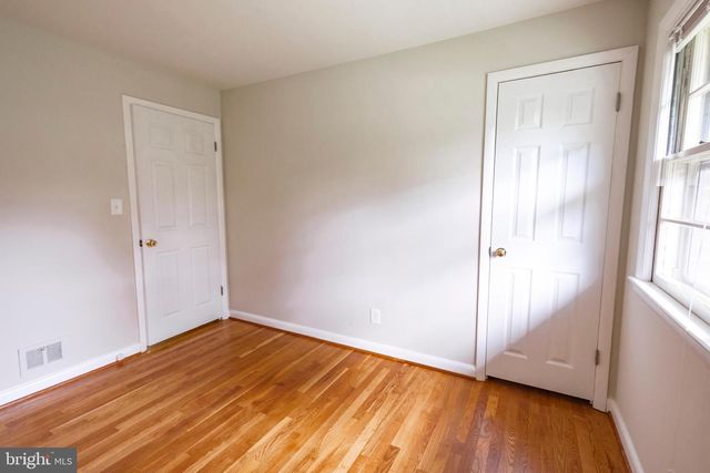 3817 CHANEL RD, Annandale, VA 22003