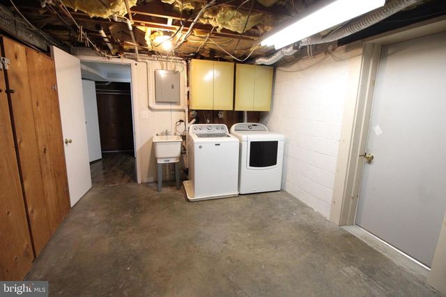3817 CHANEL RD, Annandale, VA 22003