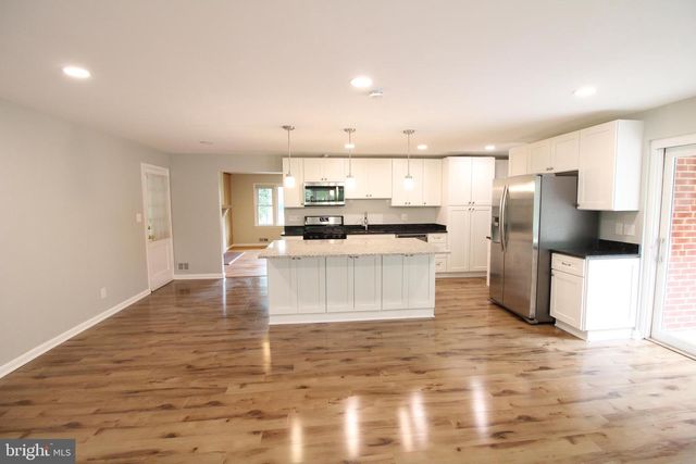 3817 CHANEL RD, Annandale, VA 22003
