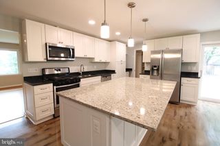 3817 CHANEL RD, Annandale, VA 22003
