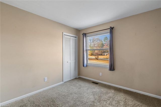 1706 E Cone Boulevard, Greensboro, NC 27405