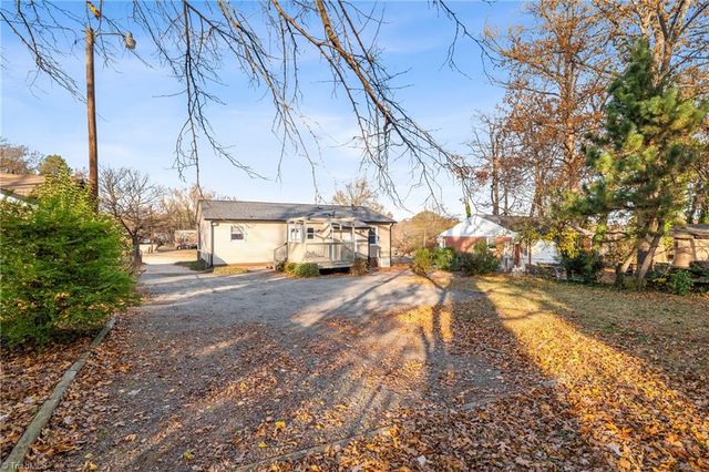 1706 E Cone Boulevard, Greensboro, NC 27405