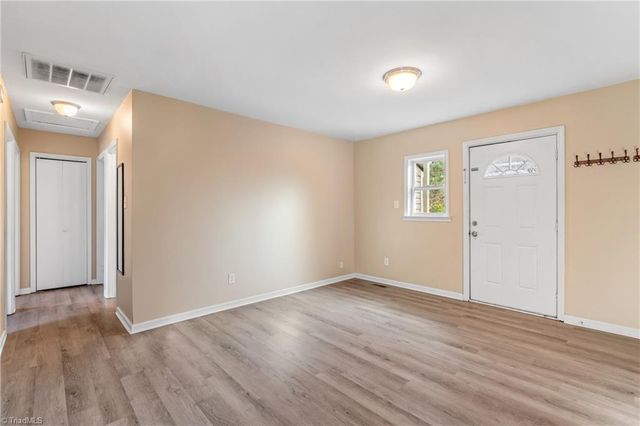 1706 E Cone Boulevard, Greensboro, NC 27405