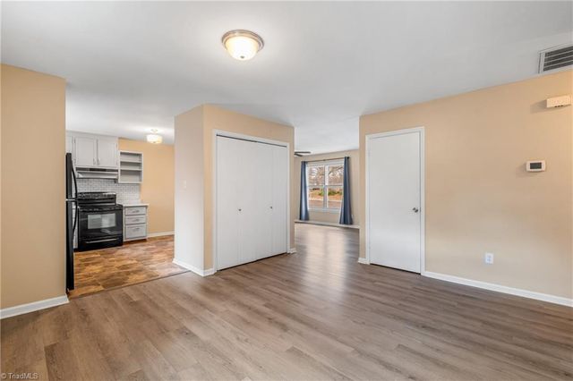 1706 E Cone Boulevard, Greensboro, NC 27405