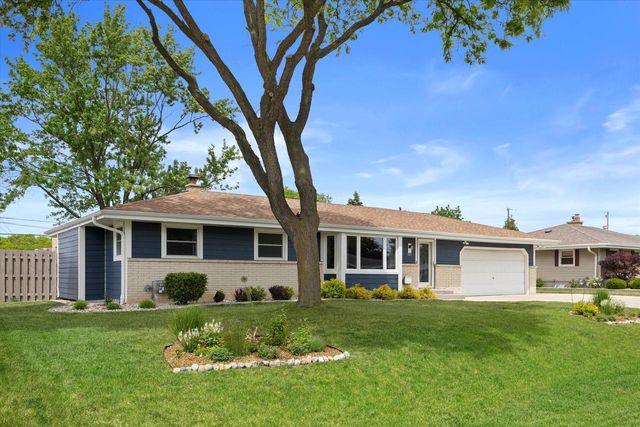 6920 W Armour AVENUE, Greenfield, WI 53220