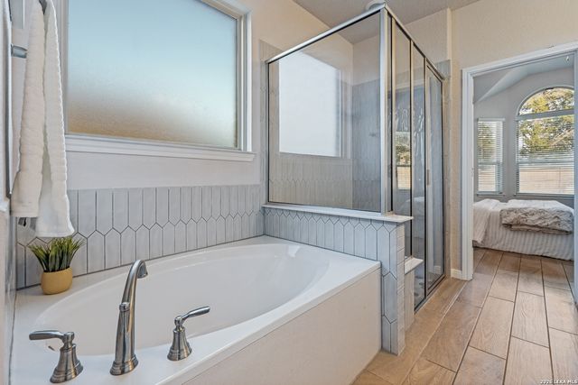 4002 Arena Blanca, San Antonio, TX 78261