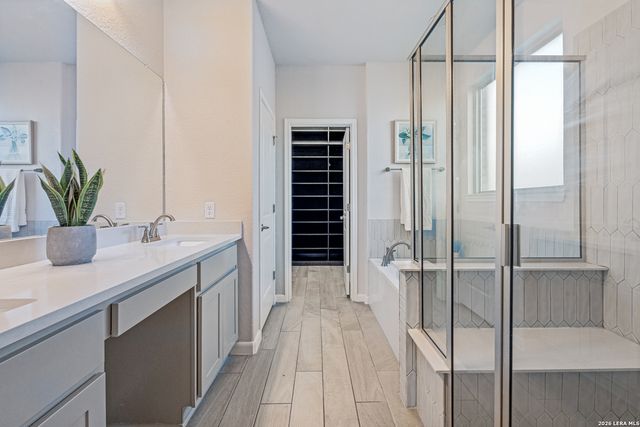 4002 Arena Blanca, San Antonio, TX 78261