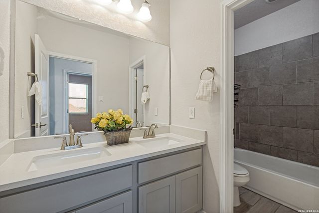 4002 Arena Blanca, San Antonio, TX 78261