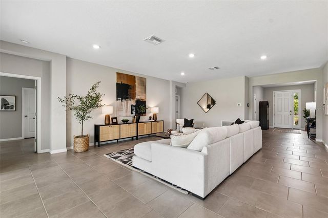 7629 BROAD RIVER AVENUE, Land O Lakes, FL 34638
