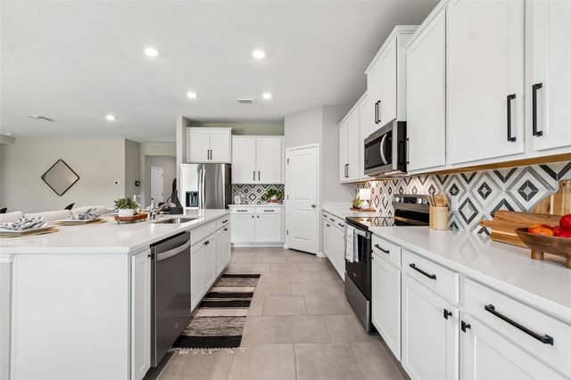 7629 BROAD RIVER AVENUE, Land O Lakes, FL 34638